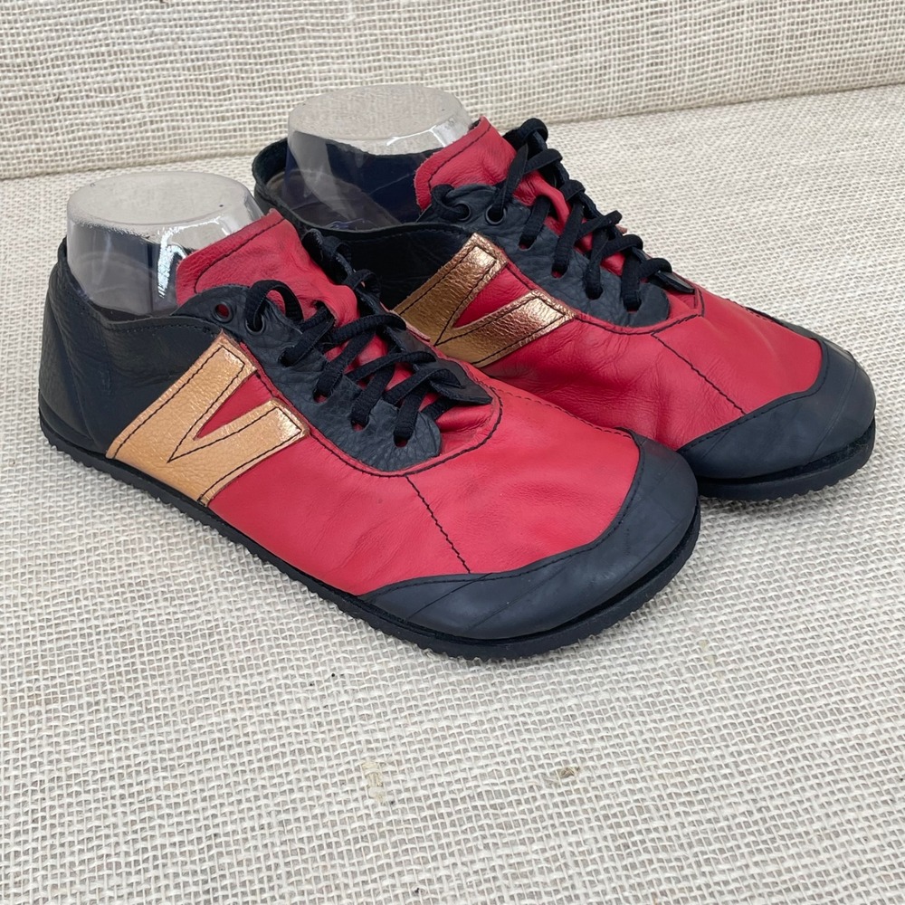 Softstar Primal RunAmoc Minimalist Leather Shoes Men 7.5 Women 8.5-9 Red Black